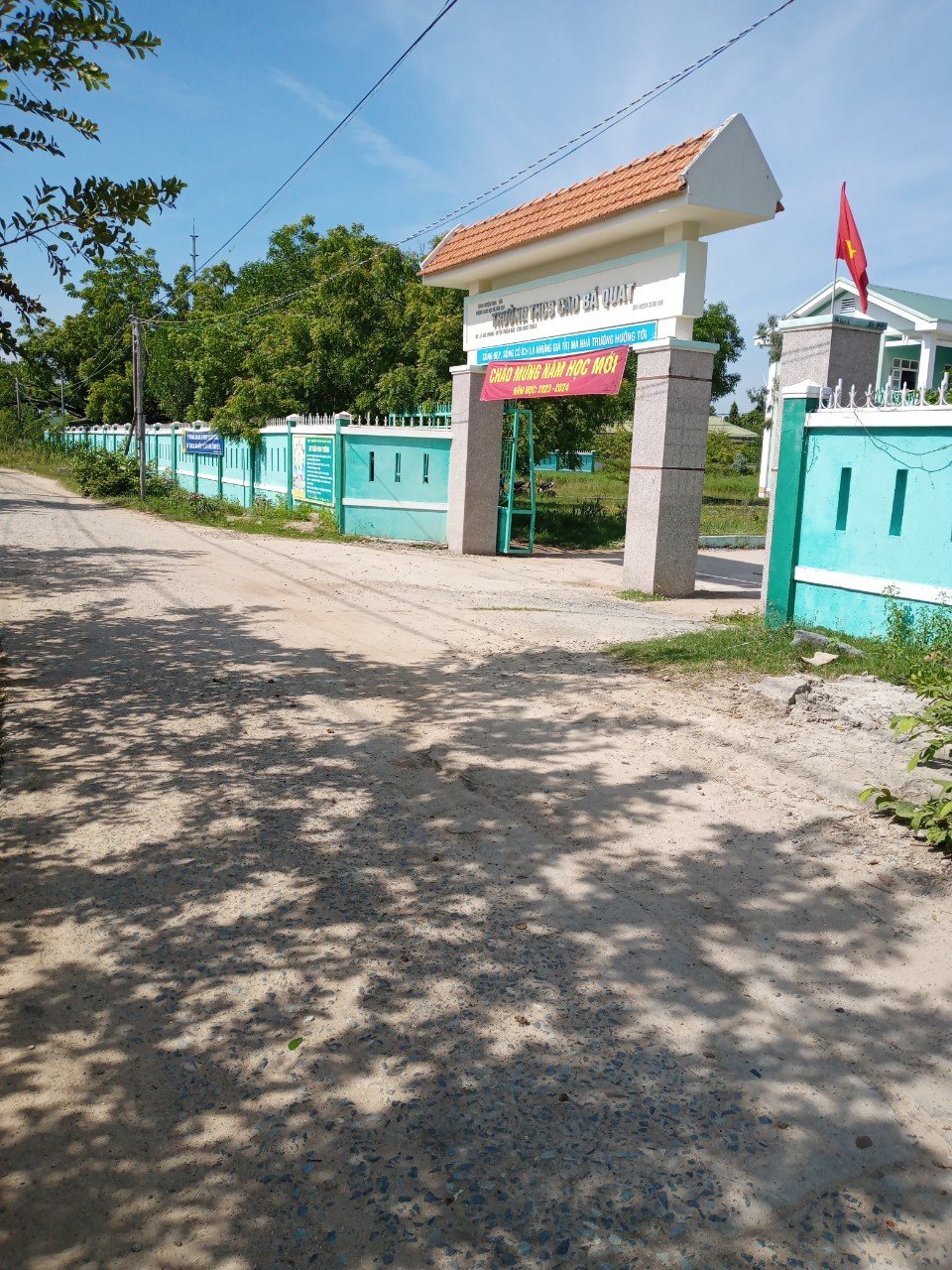Đất Rộng Cần Bán